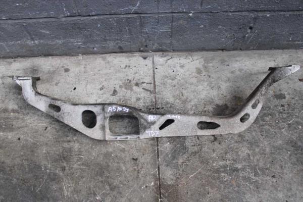 BERCEAU MOTEUR AUDI - Vue 1